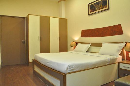 Hotel Vishwanath Varanasi Værelse billede